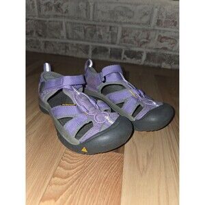 KEEN Girls Sz 12 Water Shoes Sandals Closed Toe Purple Hiking Beach Waterproof